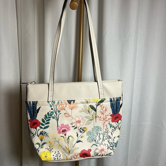 Nanette Lepore Cream Floral Canvas Tote Bag with Leather Straps - Picture 2 of 6